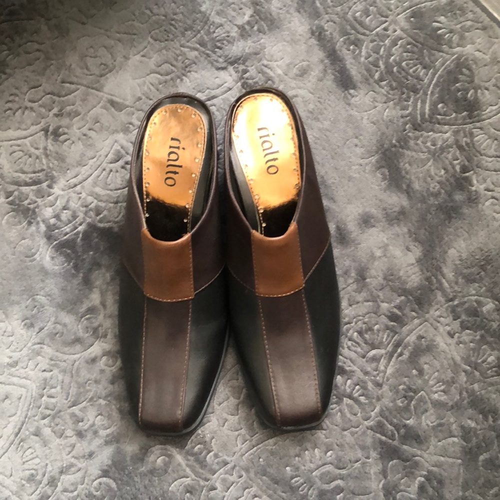 Rialto brown dress shoes